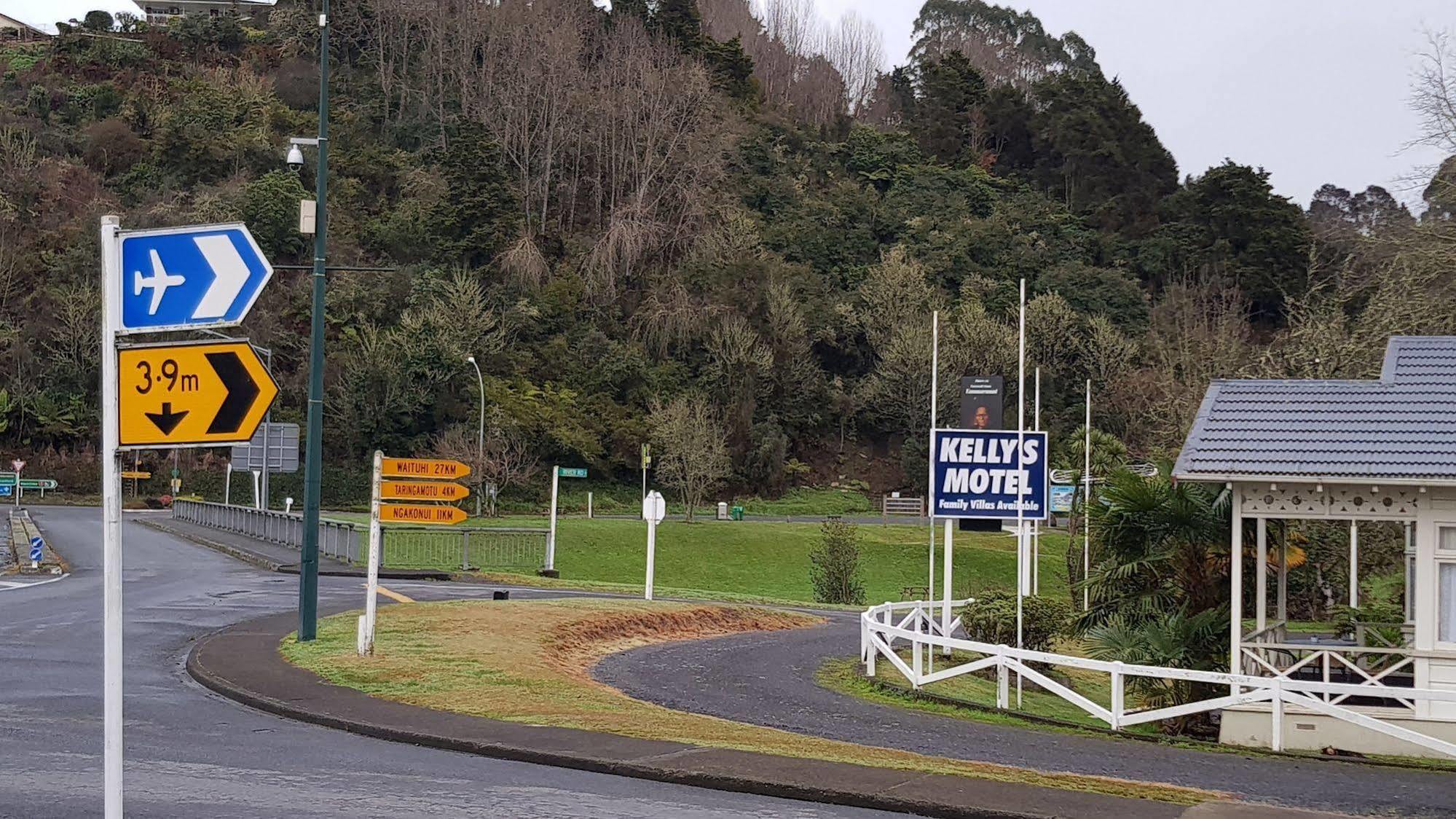 Kelly'S Riverside Motel Taumarunui Exterior photo